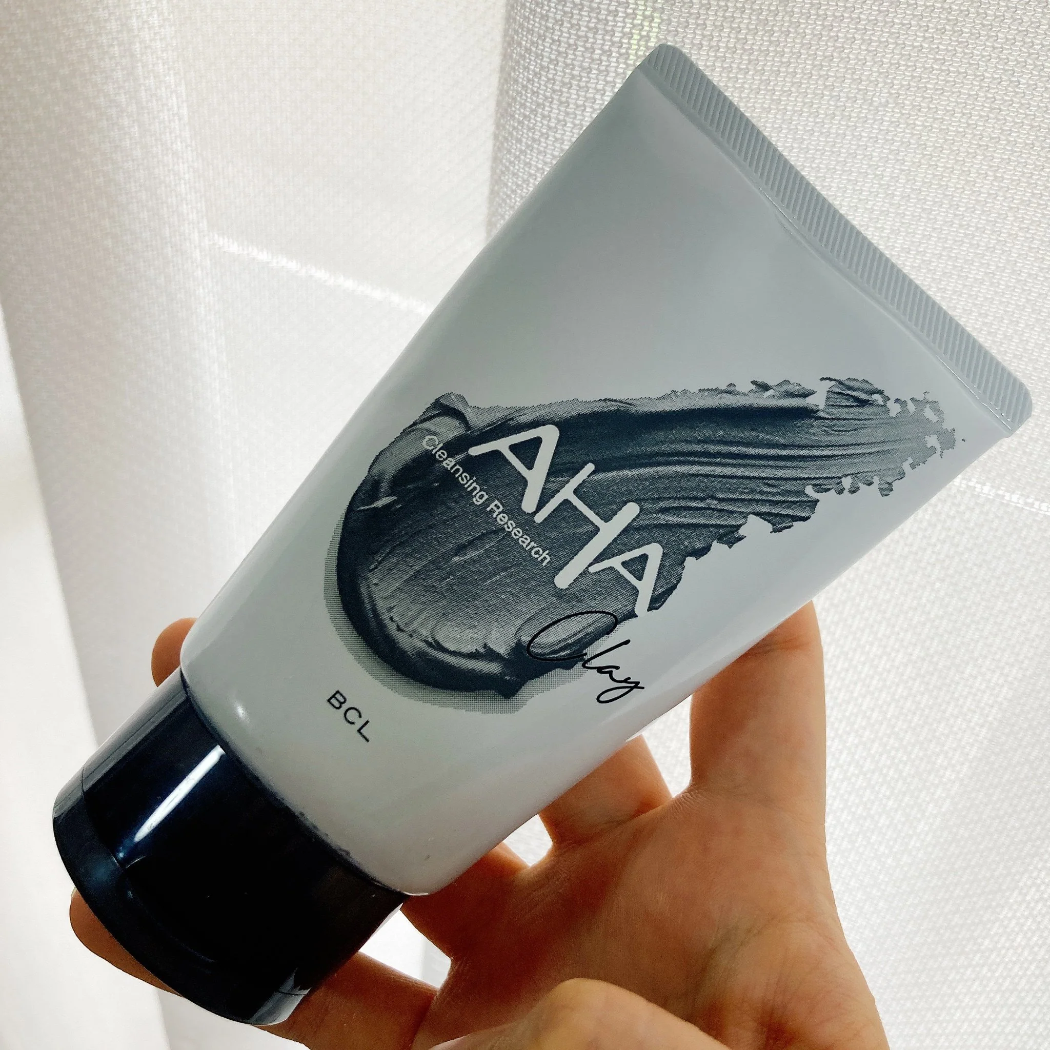 AHA Cleansing Research Black Clay 3-in-1 Facial Cleanser 120g - Image 4