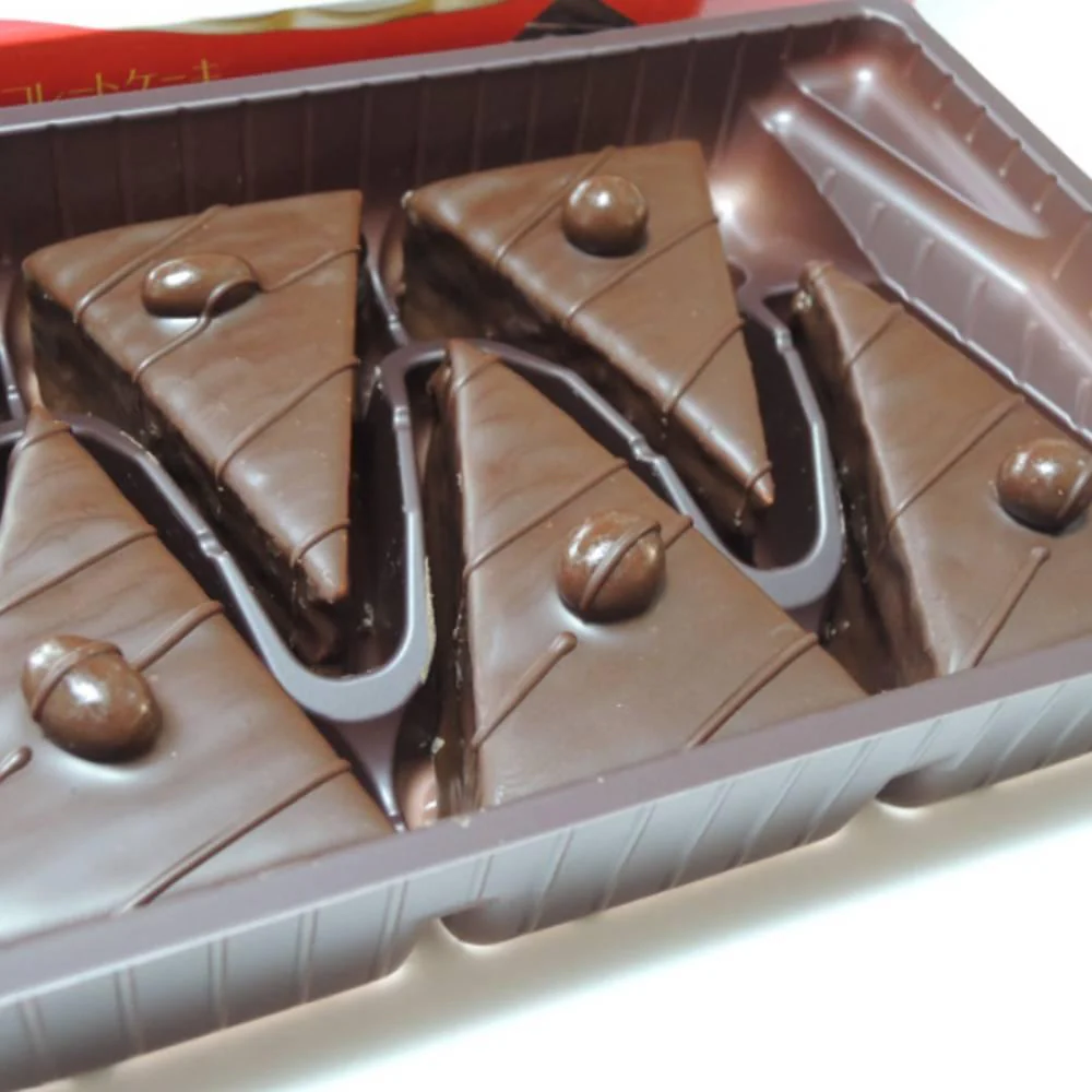 Bourbon Sylvene Chocolate Coated Cream Filled Cake Pieces 6 Pieces - Image 4