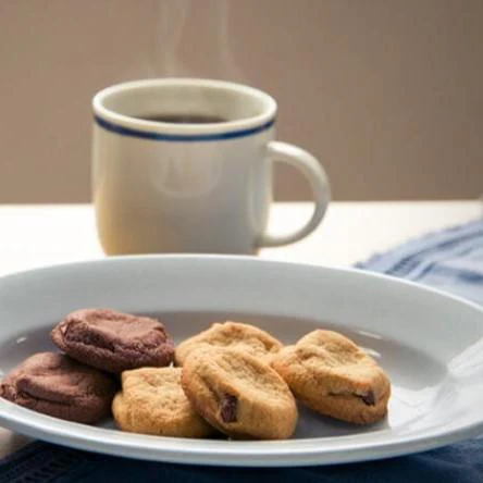 Country MA'AM Soft Chocolate Chip Cookies Rich Vanilla Flavor 12 Pieces - Image 5