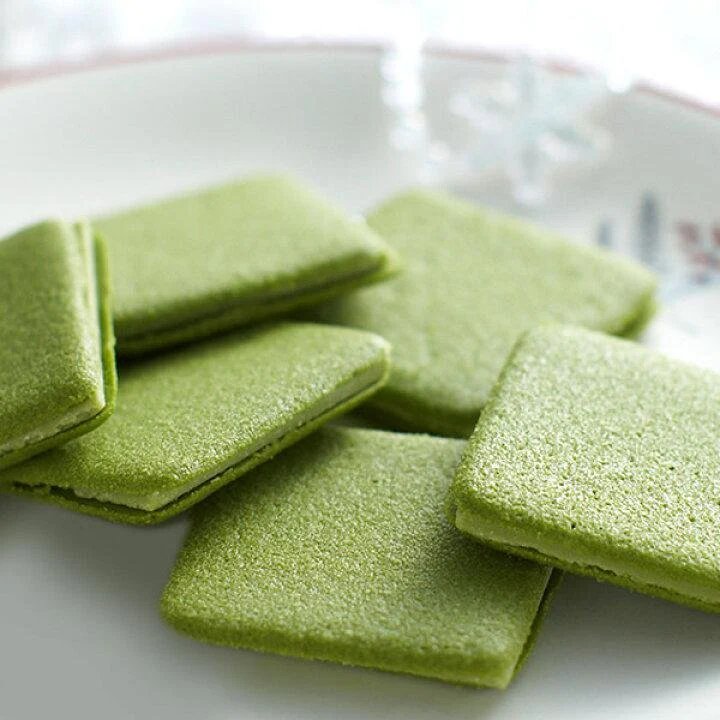 Itohkyuemon Uji Matcha Langue de Chat Biscuits 10 Pieces - Image 7