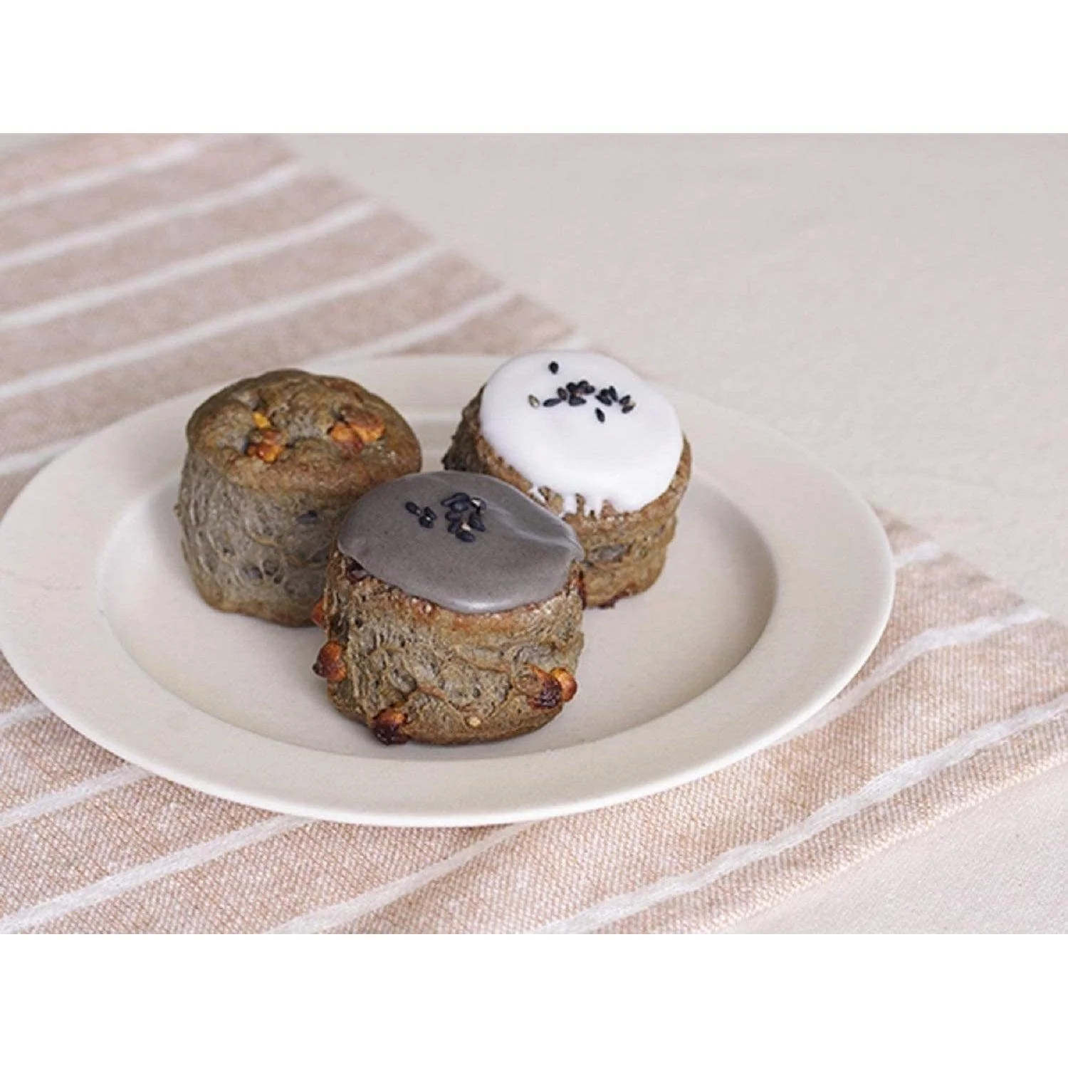 Kuki Unsweetened Kuro Goma Latte (Japanese Black Sesame Latte Powder) 100g - Image 5