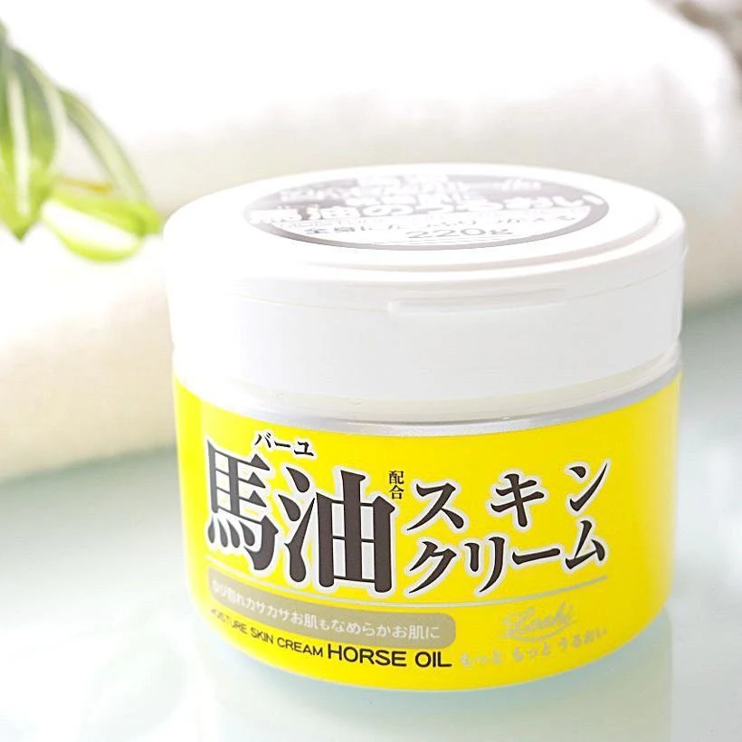 Loshi Horse Oil Skin Cream Deep Moisture Body and Face Cream 220g - Image 5
