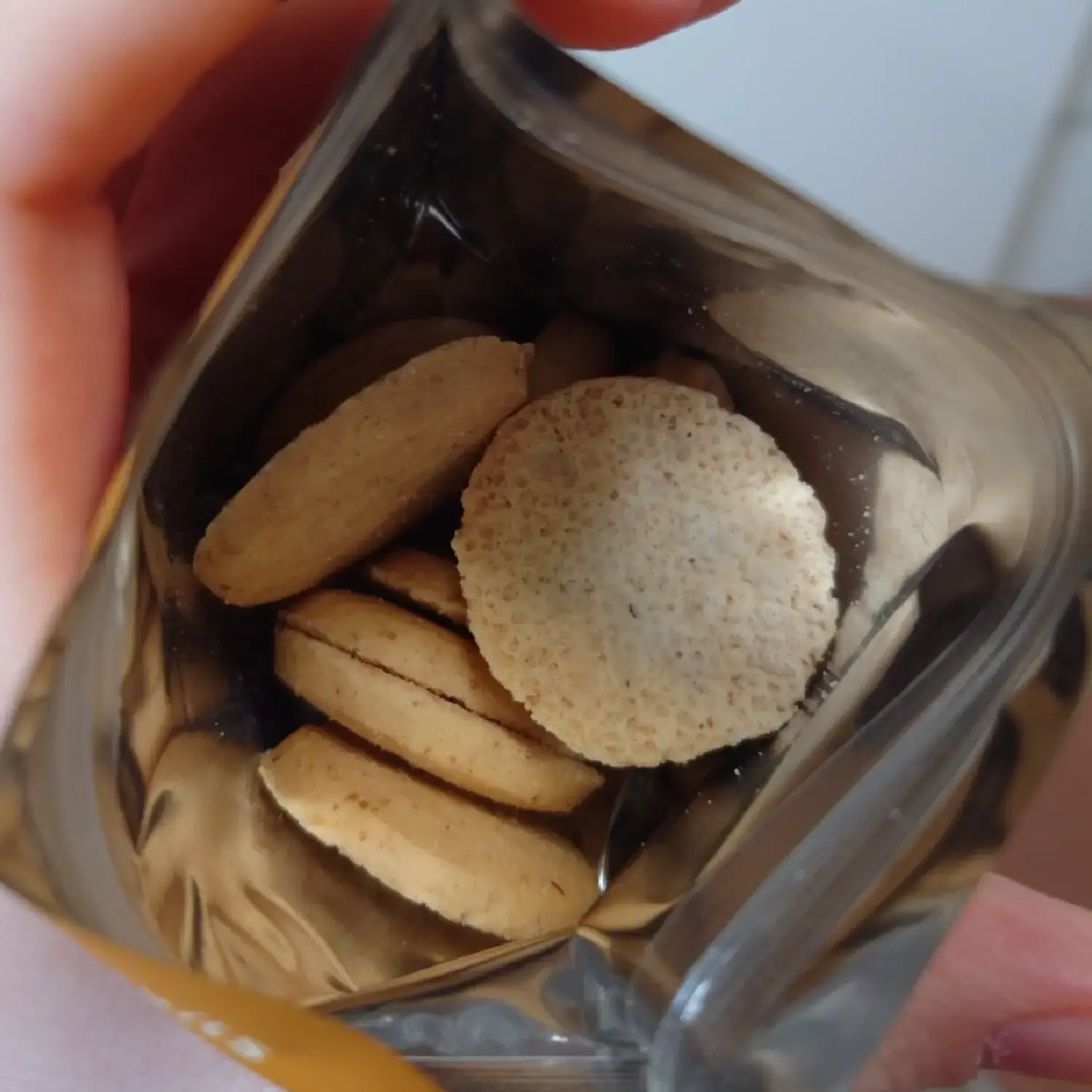 Lotte Zero Biscuits Sugar-Free Butter Cookies (Pack of 6) - Image 4