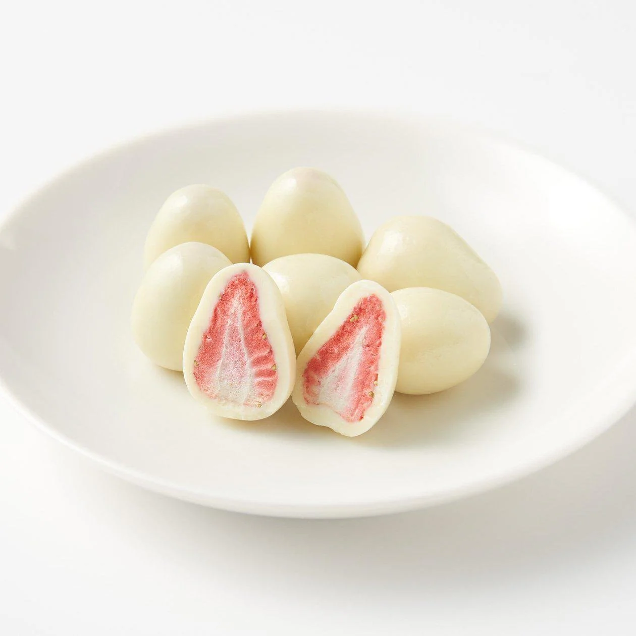 Muji White Chocolate Covered Strawberries 50g - Image 4