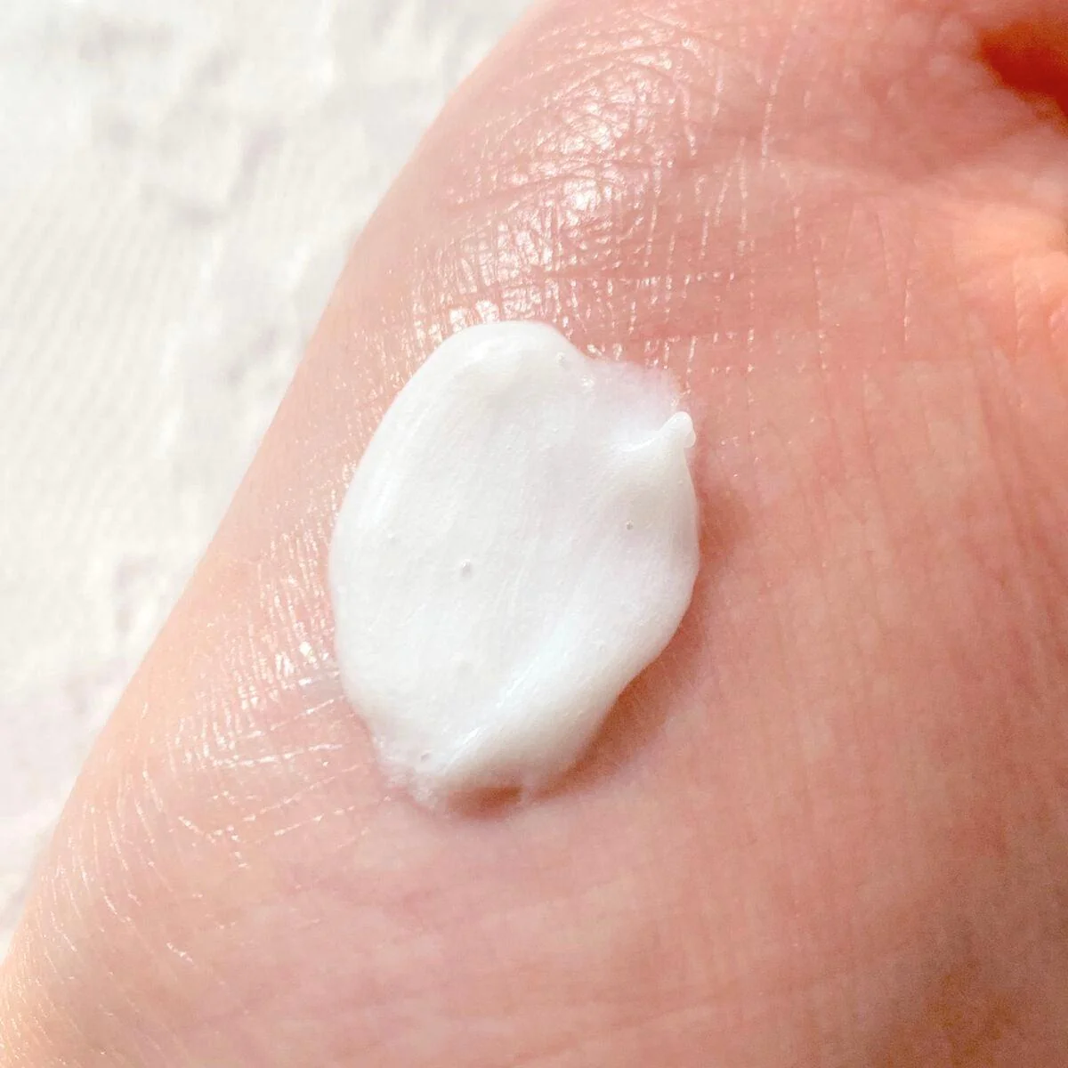 Rosette Cleansing Paste White Clay Lift Foam Cleanser 120g - Image 3